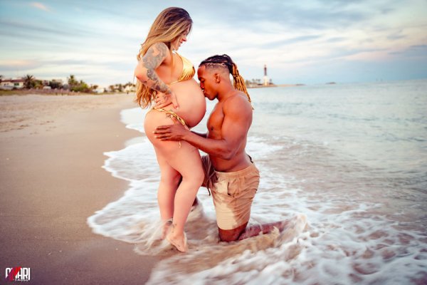 Pregnancy-Shoot-07